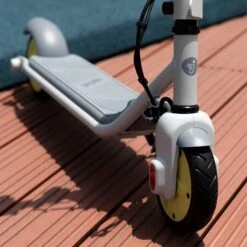 Segway Ninebot Kids Zing C8 Electric Scooter -Scoot and Skate Haven 1 3 24f857ae d07c 42b2 bb0b da11e1230246