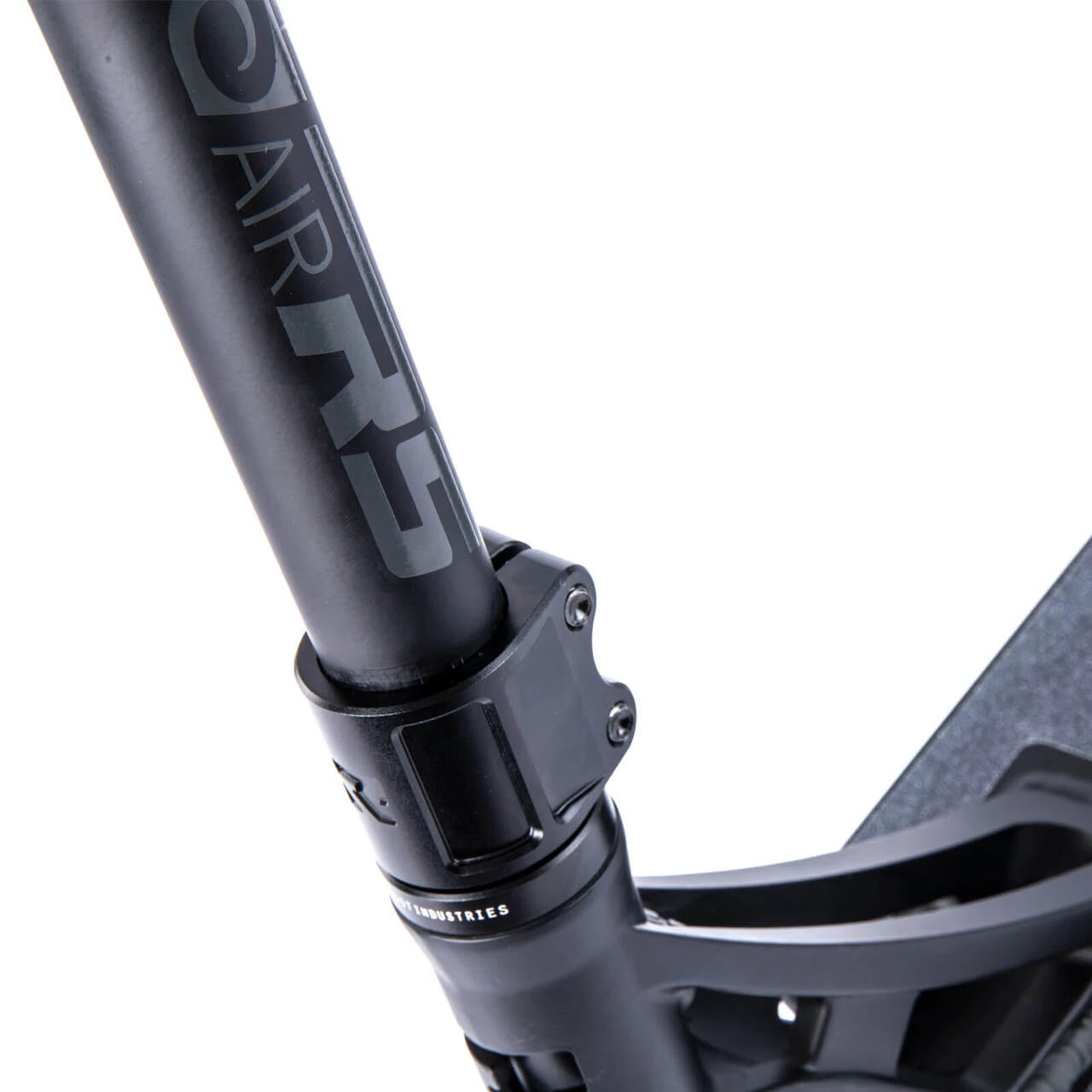 Root Industries AIR RS V2 Pro Scooter Black 15 Root Industries AIR RS V2 Pro Scooter Black - Image 13