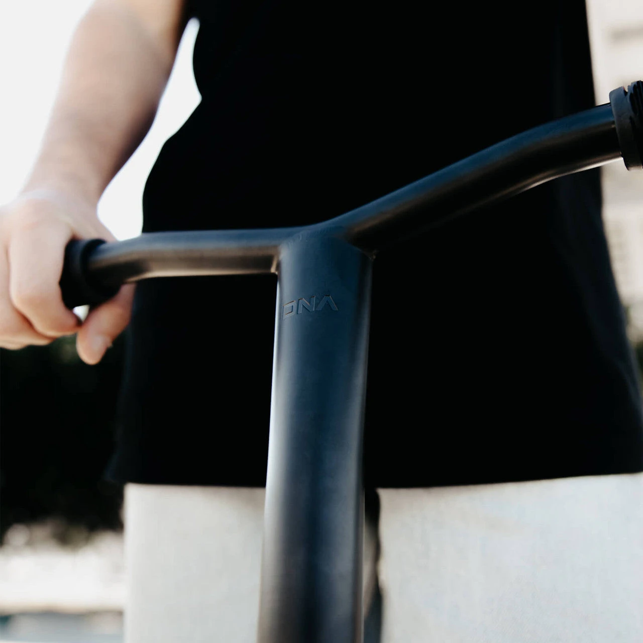 DNA Model-S Titanium Bar | 610mm X 580mm | Black Matte 4 DNA Model-S Titanium Bar | 610mm X 580mm | Black Matte - Image 2