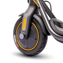 Segway Ninebot F40A Electric Scooter 25 Segway Ninebot F40A Electric Scooter -Scoot and Skate Haven SegwayF40AStudioCompressed 6