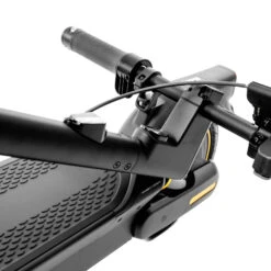 Segway Ninebot MAX G2 Electric Scooter 28 Segway Ninebot MAX G2 Electric Scooter -Scoot and Skate Haven SegwayMaxG2Studio Compressed 7