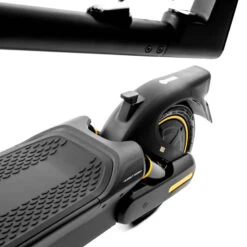 Segway Ninebot MAX G2 Electric Scooter 29 Segway Ninebot MAX G2 Electric Scooter -Scoot and Skate Haven SegwayMaxG2Studio Compressed 8