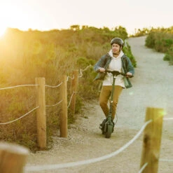 Segway Ninebot P65A Electric Scooter 41 Segway Ninebot P65A Electric Scooter -Scoot and Skate Haven SegwayNinebotKickScooterP65AElectricScooter 11