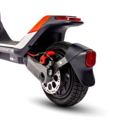 Segway Ninebot P100SE Electric Scooter -Scoot and Skate Haven SegwayP100S Compressed 10