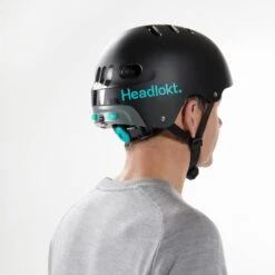 Headlokt Lockable Helmet | Matte Black -Scoot and Skate Haven WEB HCP 230620 Headlokt 021 edit