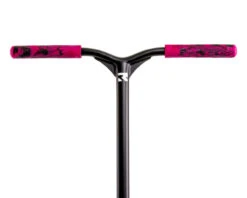 Type R Pro Scooter - Pink/White -Scoot and Skate Haven root industries type r complete scooter black pink white bar 9350759078906 70545.1627624081.1280.1280